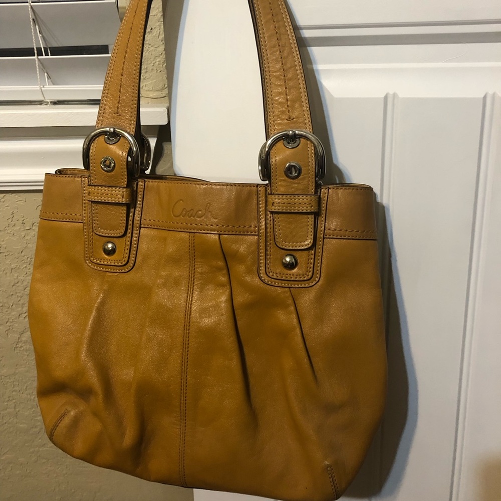 Tan Coach shoulder bag